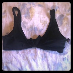 2/$10 NWT black swim top